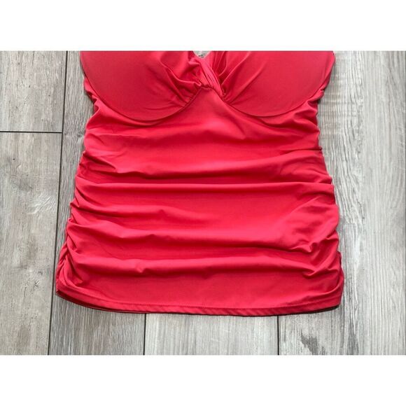 Victoria’s Secret swimsuit top size 36DD - Picture 4 of 9